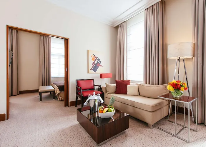 Radisson Blu Style Hotel, 4*